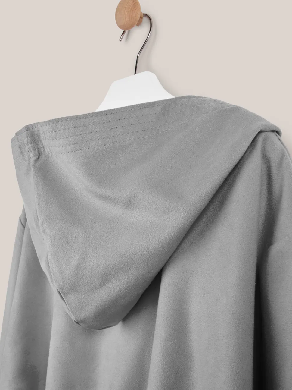 Albornoz microfibra adulto gris