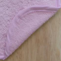 Babero rizo liso rosa 25x30