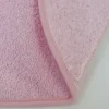 Babero rizo plastico con goma rosa