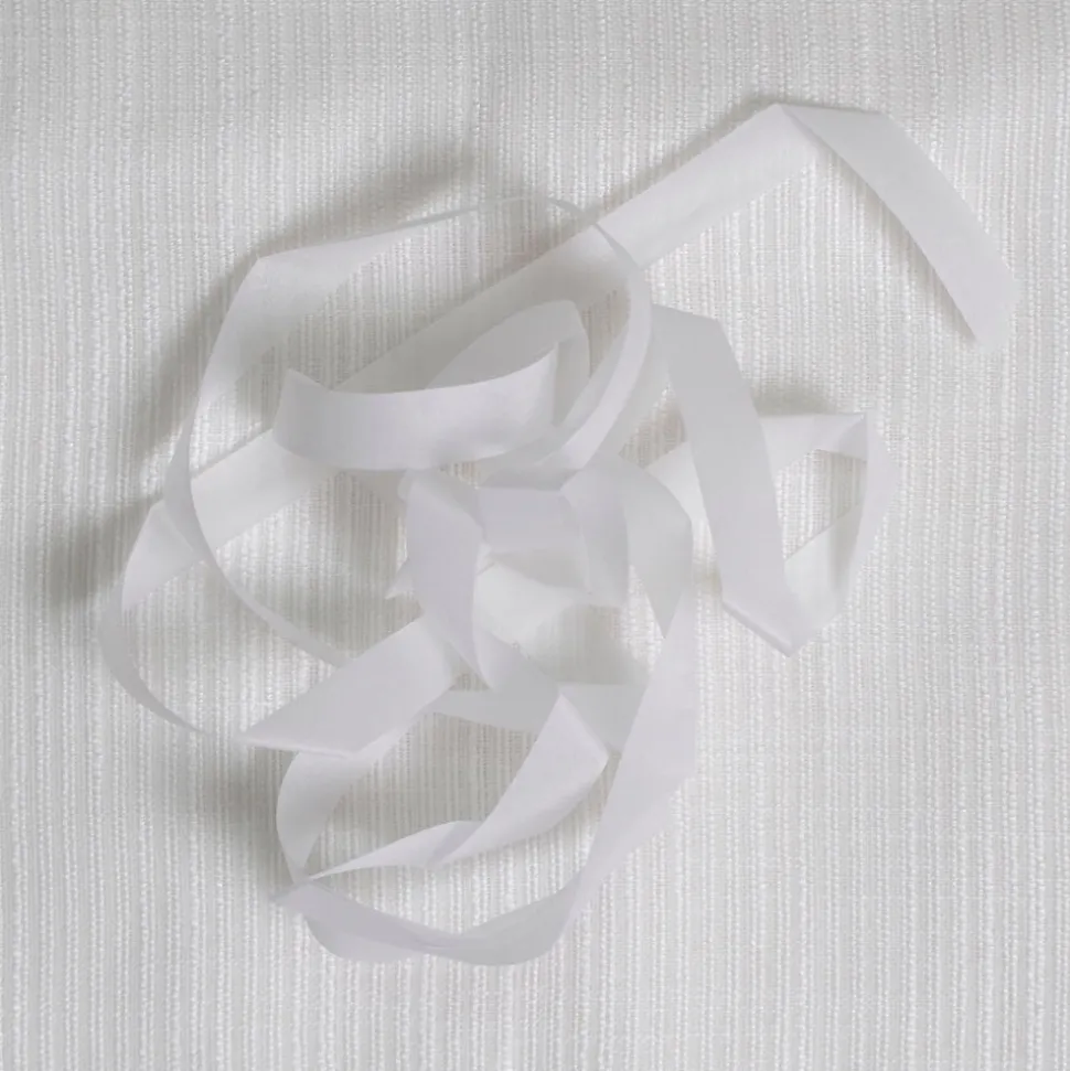 Cortina con cinta fruncidora cordal