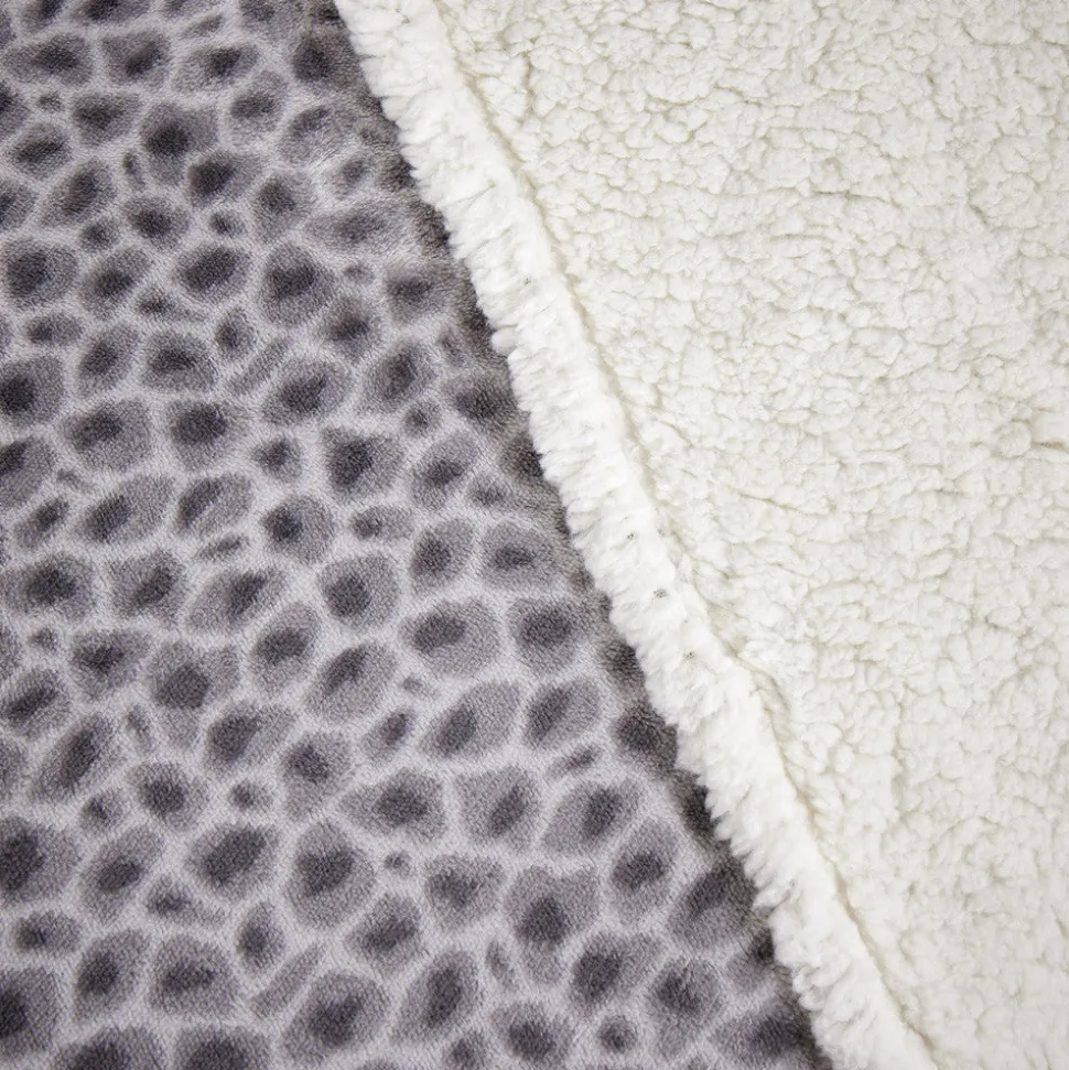 Manta sherpa animal print gris